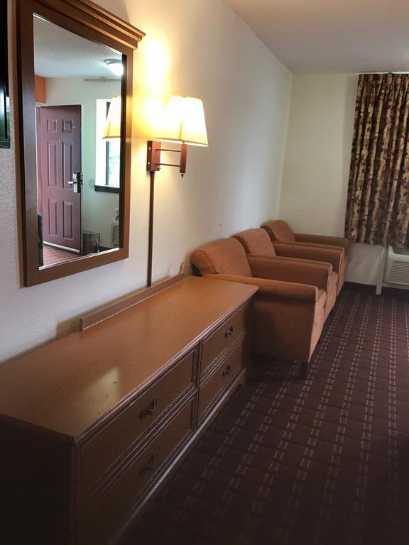 Royal Regency Inn Rock Hill Dış mekan fotoğraf